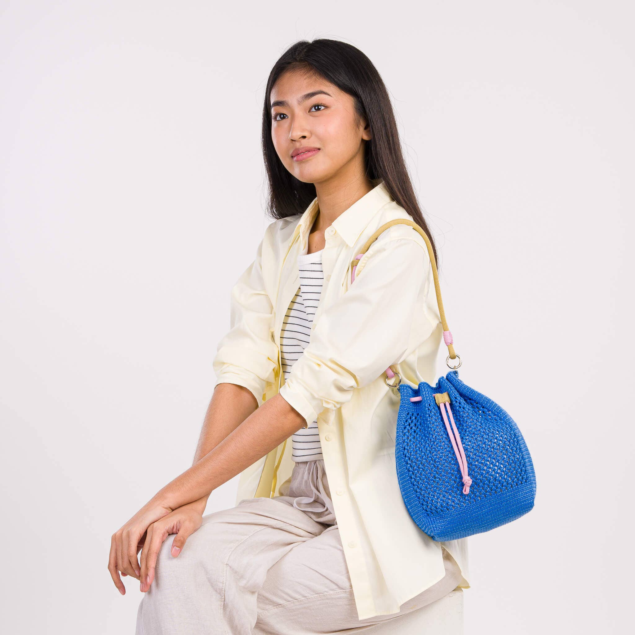 Drawstring Raffia Mini Bag