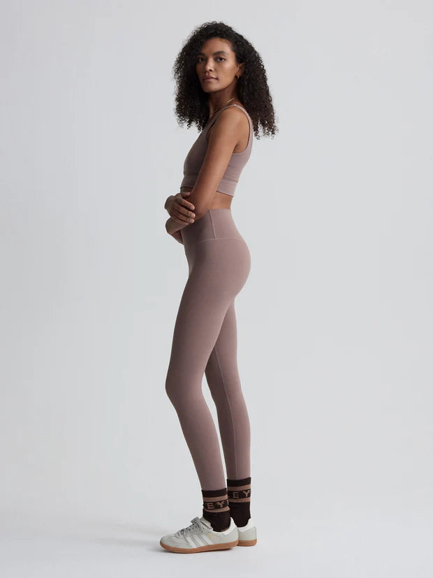 Freesoft High Rise Legging 25 in Deep Taupe