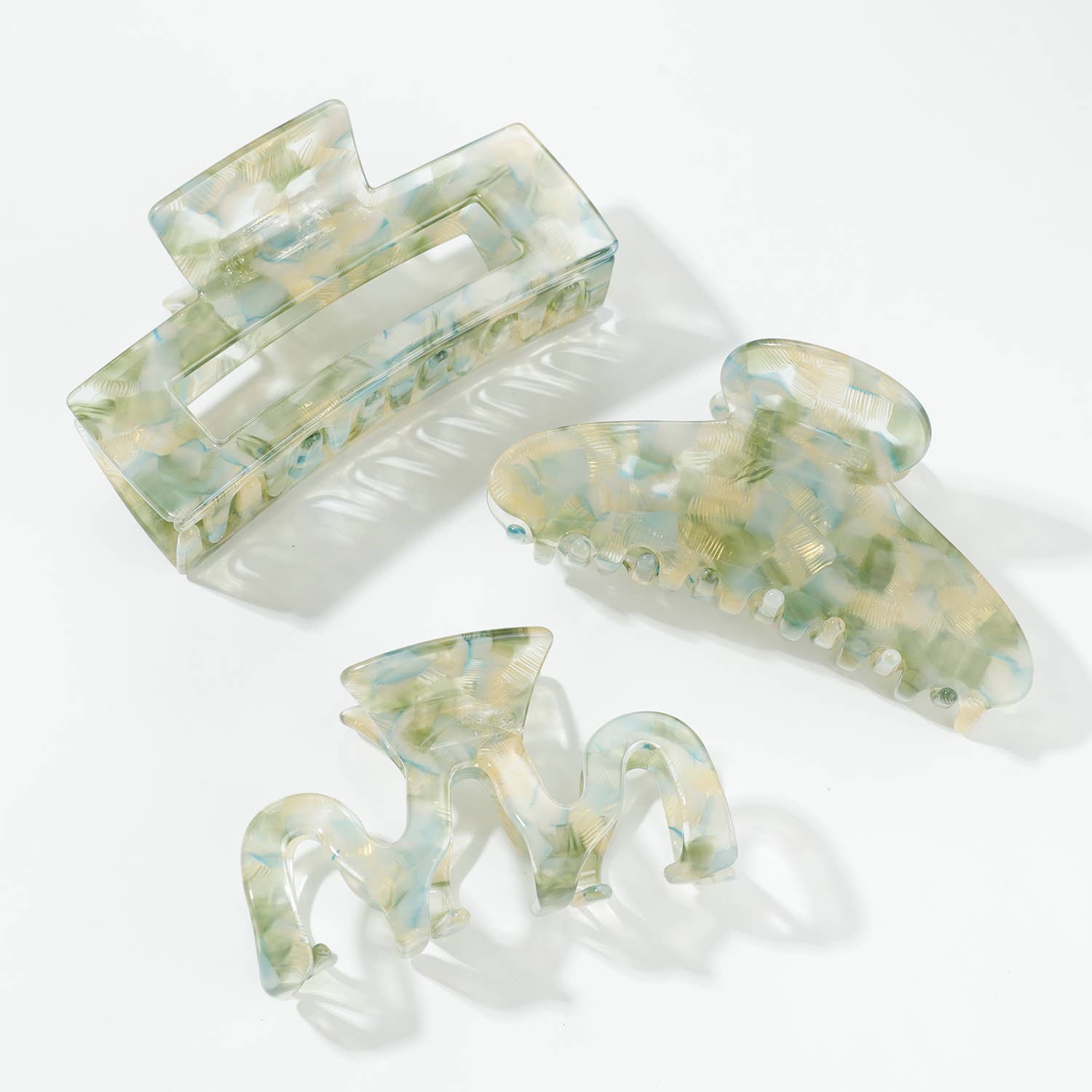 Garden Party | Assorted Large Claw Clips.