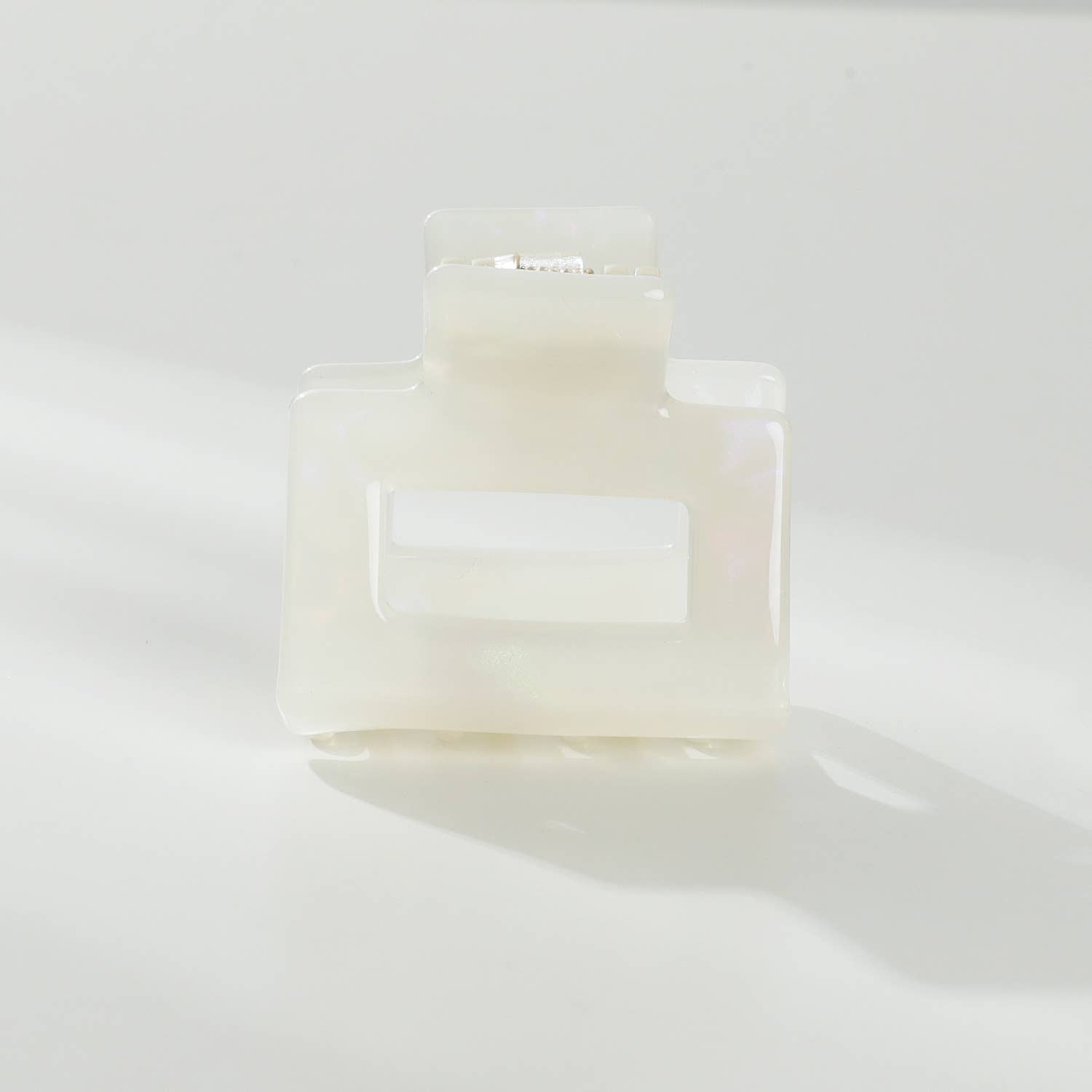 Simone Mini | Classic Mini Square Claw Clip