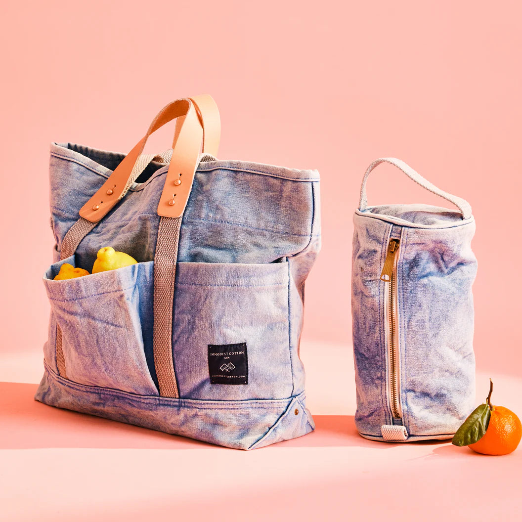 Editorial_Construction_Tote_Acid_wash_1056x1056_17a4acf5-d926-4e23-8ed5-7cc40faf31f0.webp