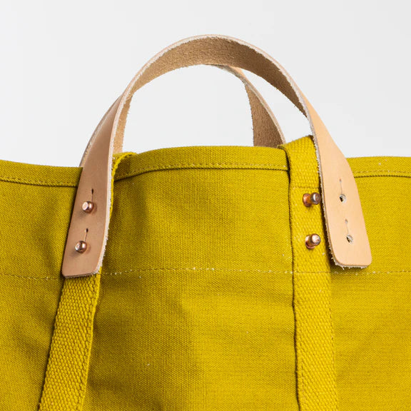 Large East West Tote