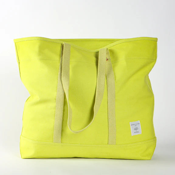 Large East West Tote