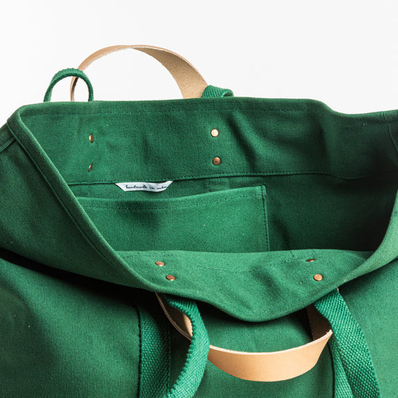 Large East West Tote