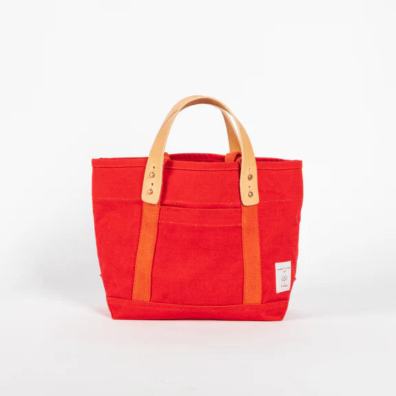 LunchTote_Persimmon1_576x576_a5c86bed-a2a4-49ea-aceb-b85838f449e9.webp