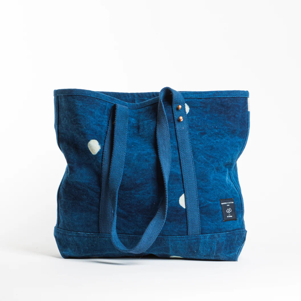 Small East West Tote
