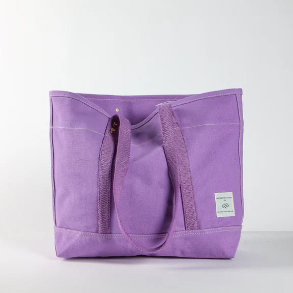 Small East West Tote