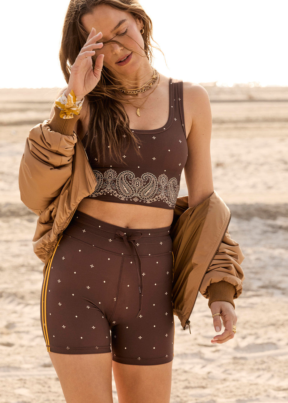 MIKKOLA LOU SCOOP CROP