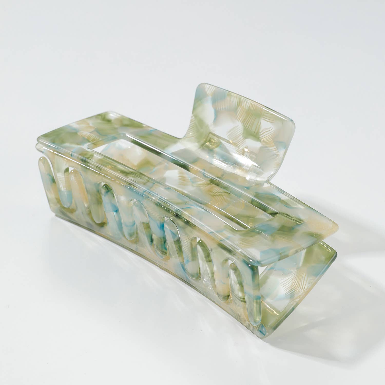 Garden Party | Assorted Large Claw Clips.