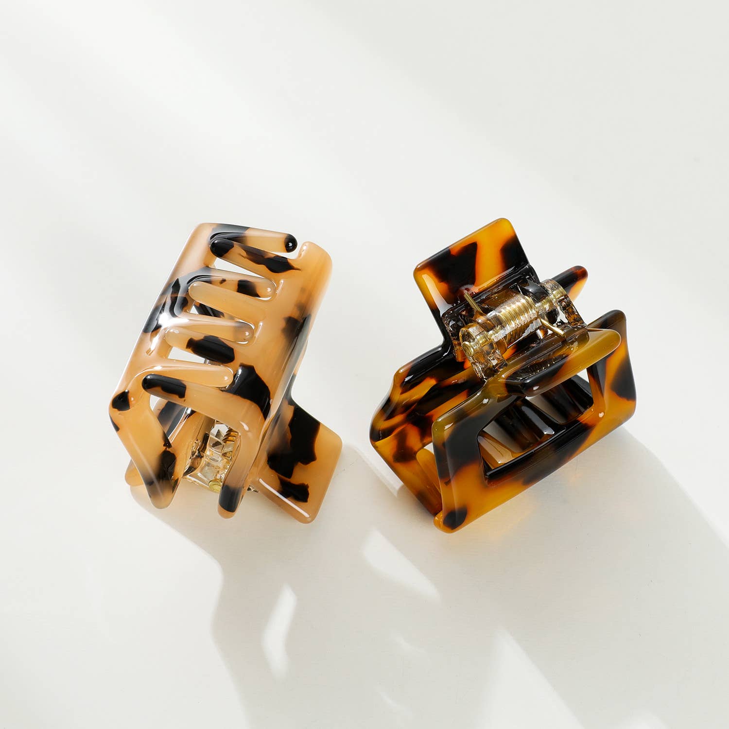 Simone Mini | Classic Mini Square Claw Clip