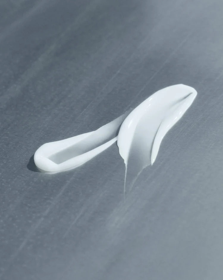 The SMOOTH Dynamic Wrinkle Defense Serum