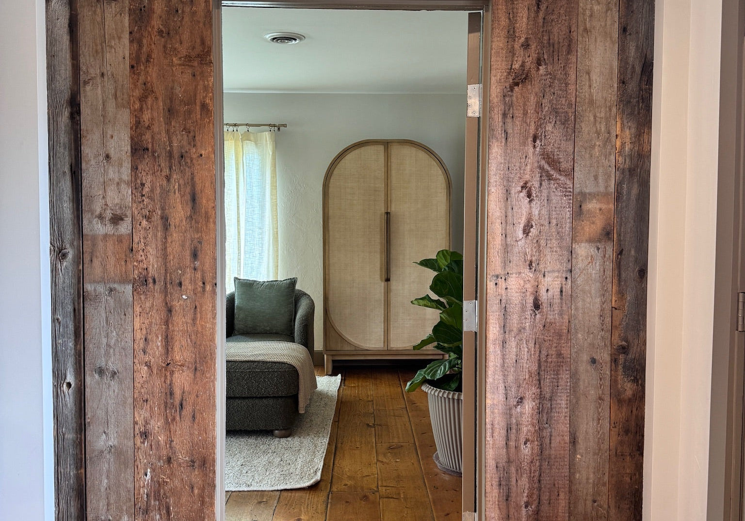 What to Expect at the SALT + GROVE Spa