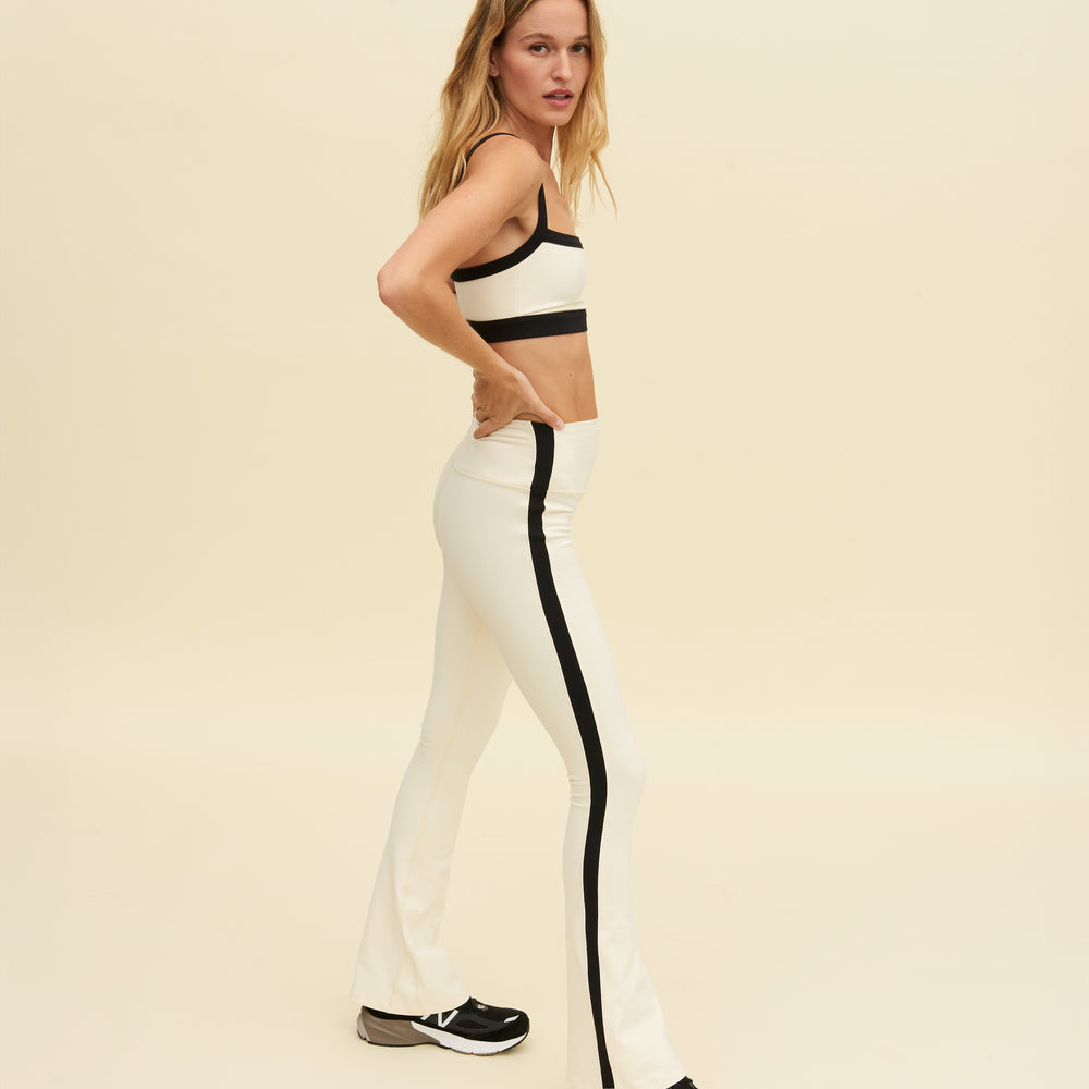 
                      
                        Monah Rigor Bra
                      
                    