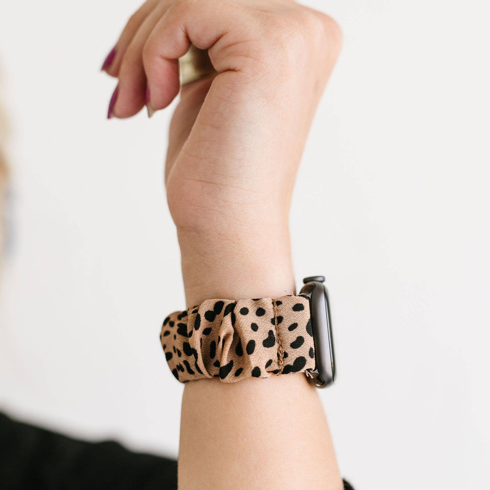 
                      
                        Jungle Cat Band Compatible with Apple Watch
                      
                    