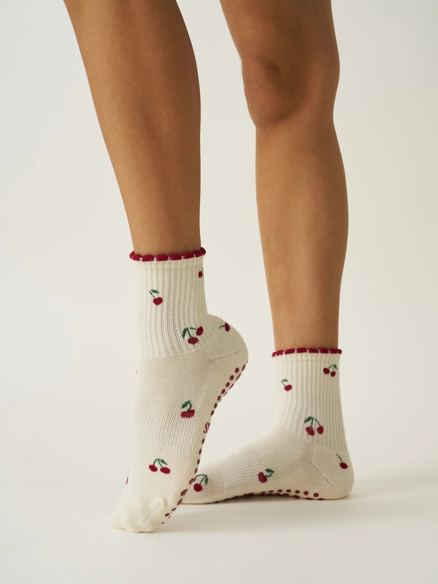 🍒 Little Cherry Petal Grip Sock