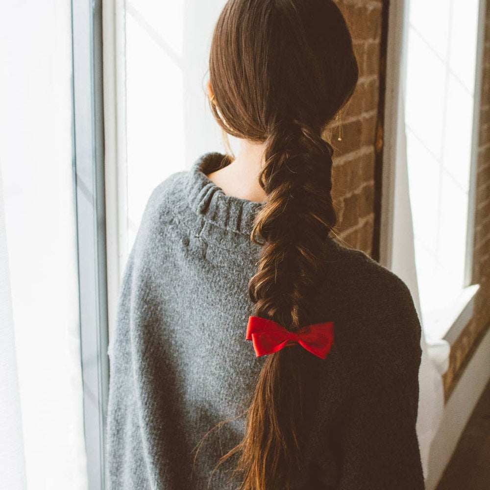 
                      
                        Cinch Bow Scrunchie
                      
                    