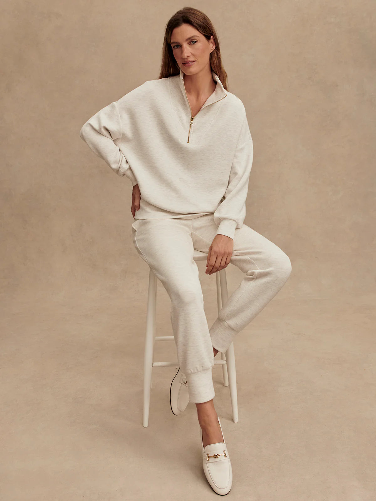121d440b96a1c823aa1a3adbc26529adf885be33_VAR01714_THE_SLIM_CUFF_PANT_27.5_IVORY_MARL_010.webp
