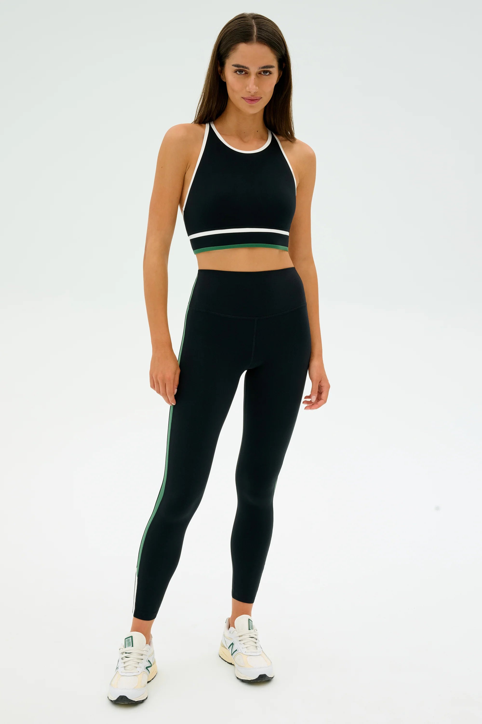 13_LAYLAAIRWEIGHTBRAA2029BLACK-ARUGULALAYLAAIRWEIGHTHIGHWAIST7-8BLACK-ARUGULAE8135_D1_0004_10e3a869-c13c-4df9-967e-dffc1ab351e9.webp