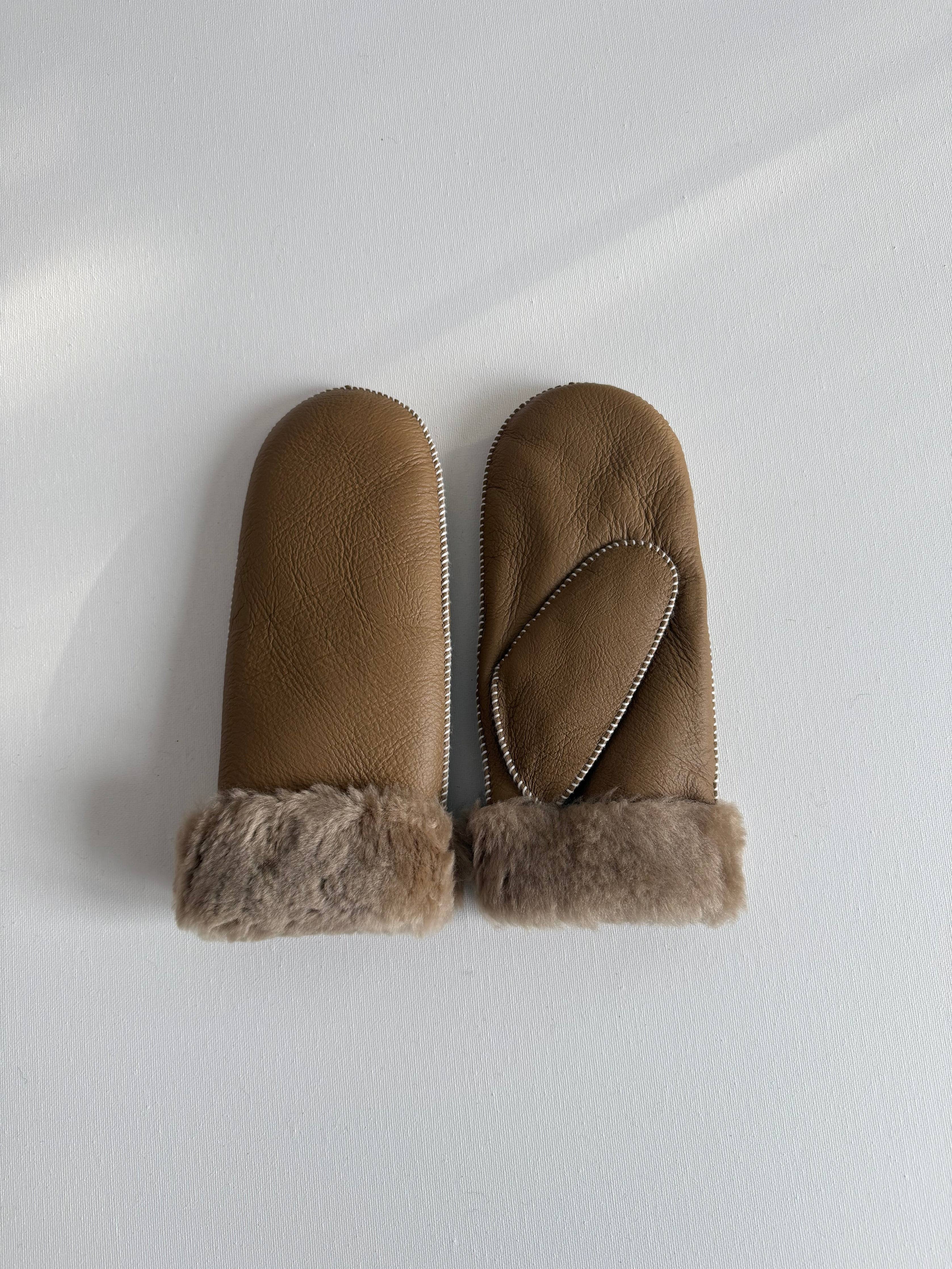 SHEARLING MITTENS