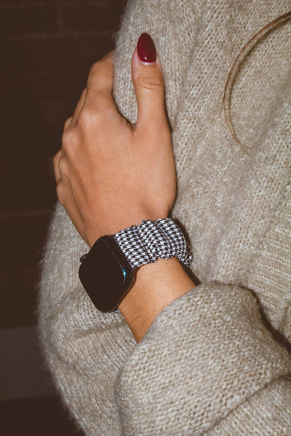 Black Houndstooth Scrunchie Apple Watchband