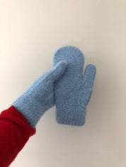 FLUFFY ANGORA MITTENS - neutral