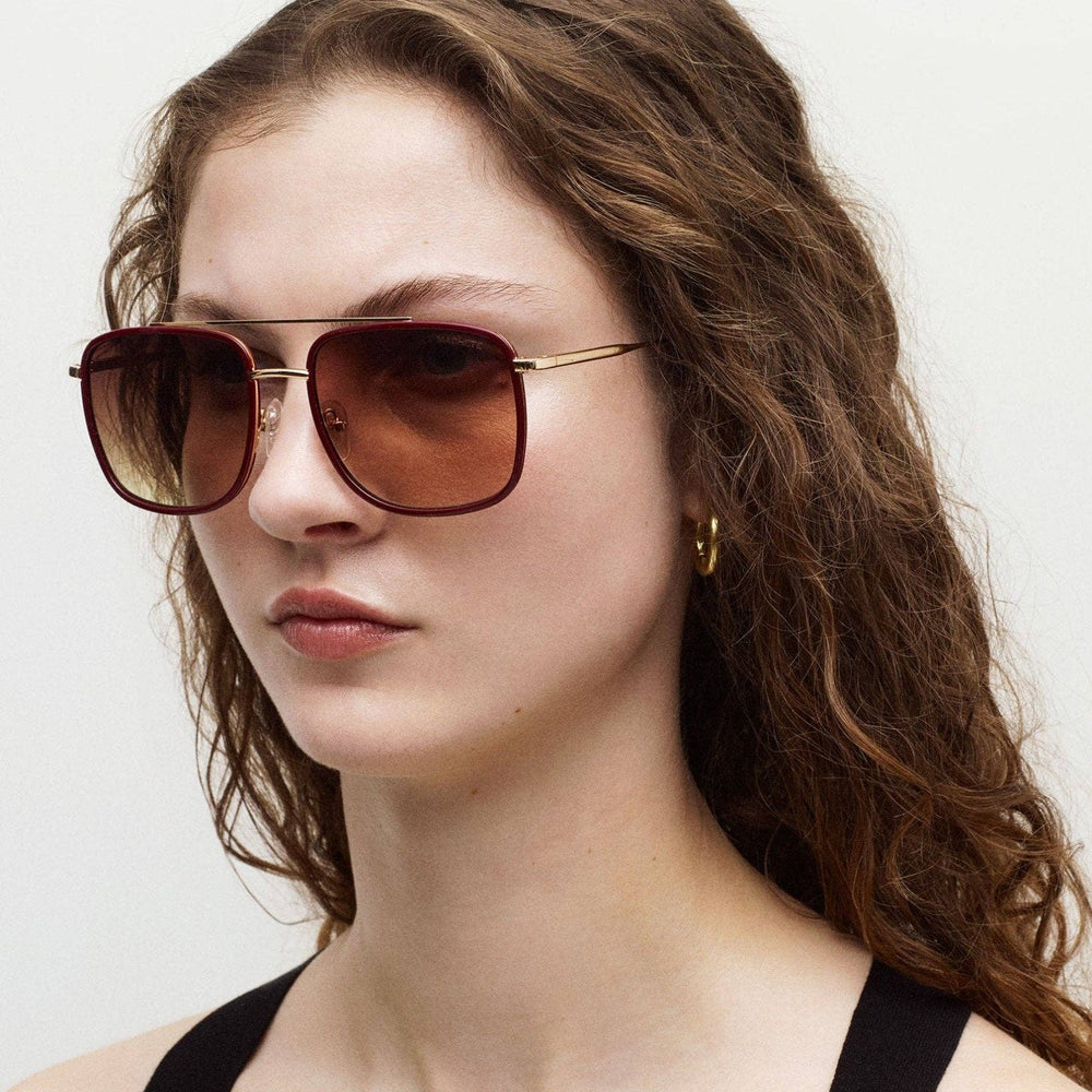 
                      
                        Amelia Sunglasses in Blonde Tortoise
                      
                    