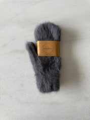 FLUFFY ANGORA MITTENS - neutral