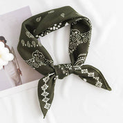 Scarvii - Fashionable Paisley Square Scarf