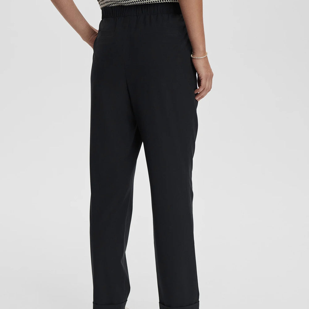 
                      
                        Alana Slim Tapered Pant 27"
                      
                    