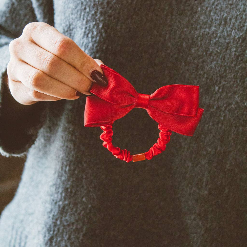 
                      
                        Cinch Bow Scrunchie
                      
                    