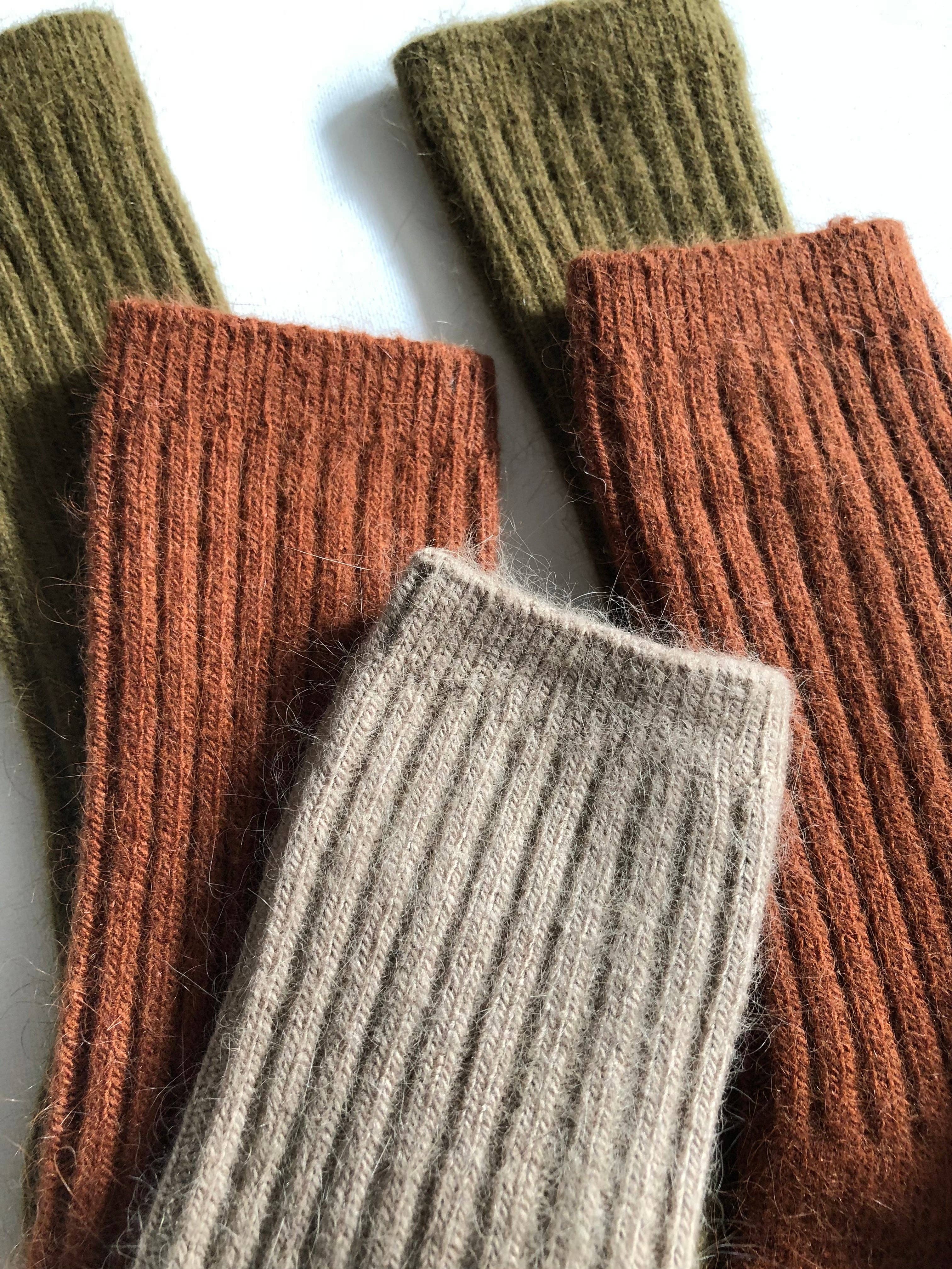 ROYAL ANGORA WOOL SOCKS