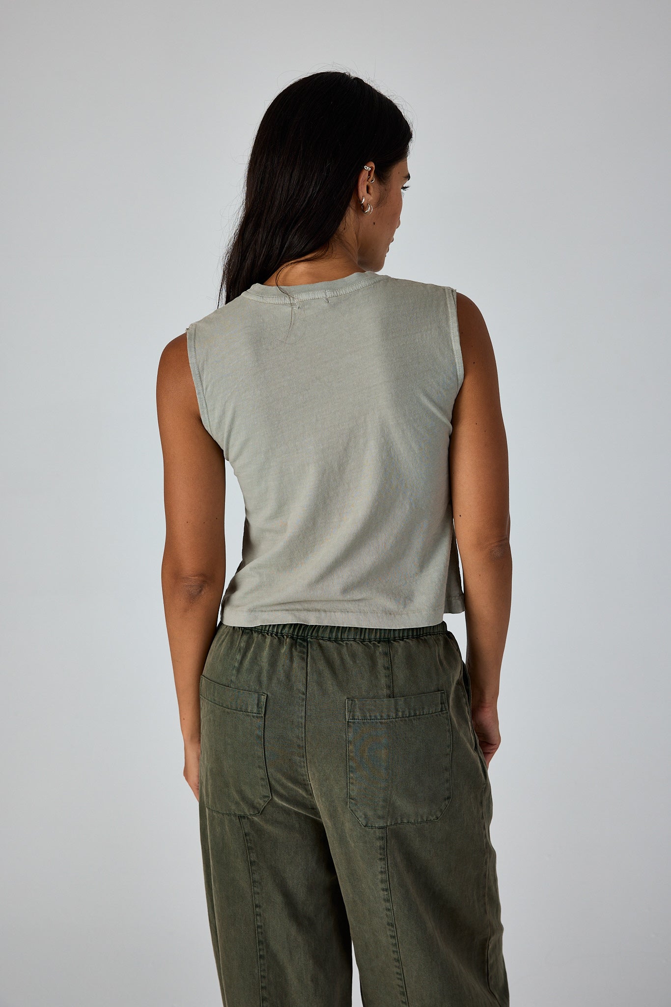 Muscle Tee in Sagebrush