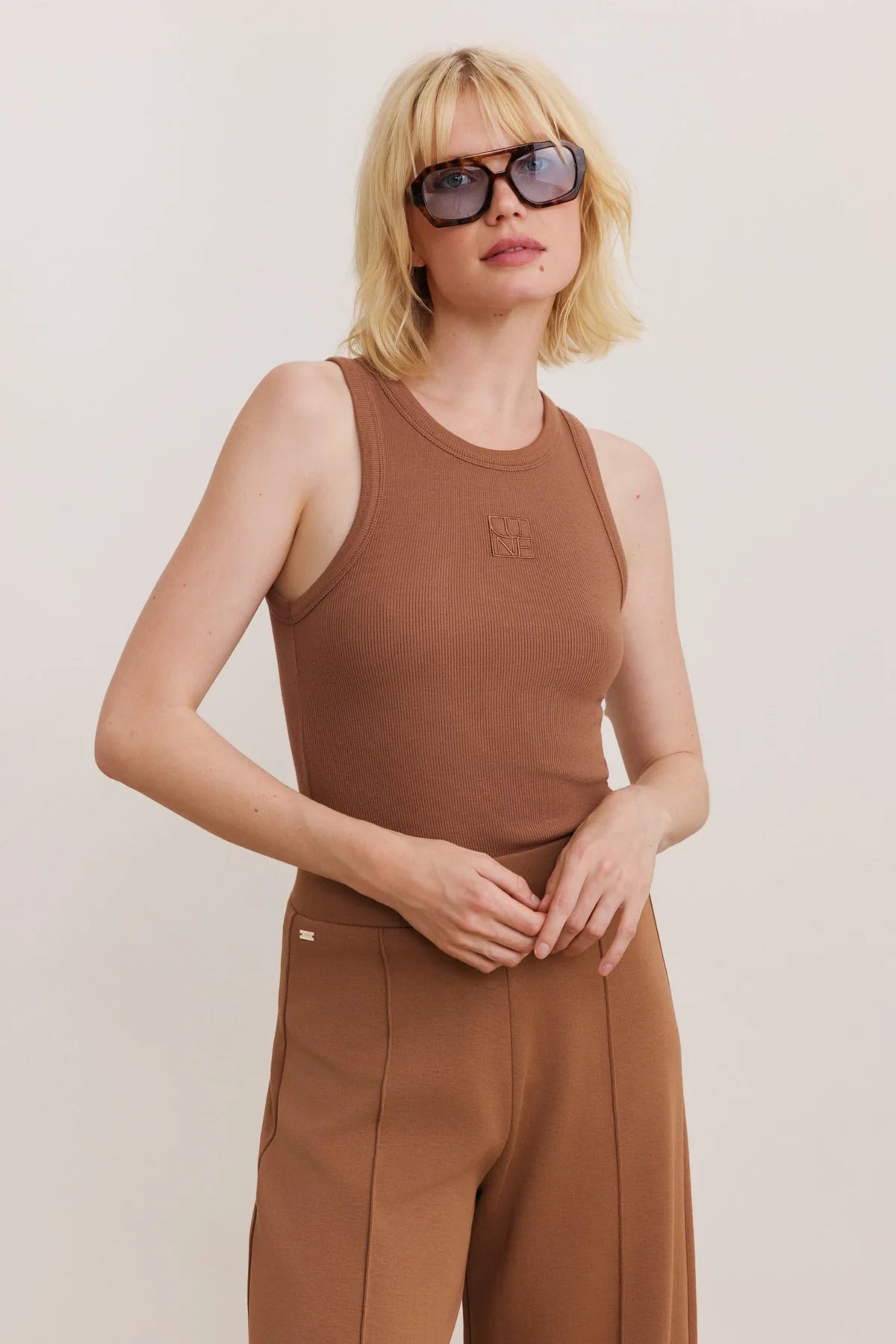 Mila Logo Tanktop - Toffee