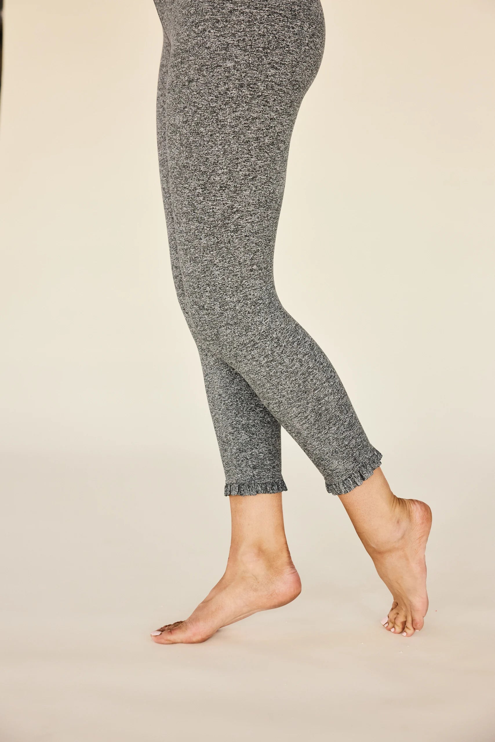 London Ruffle- Grey