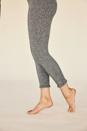London Ruffle- Grey