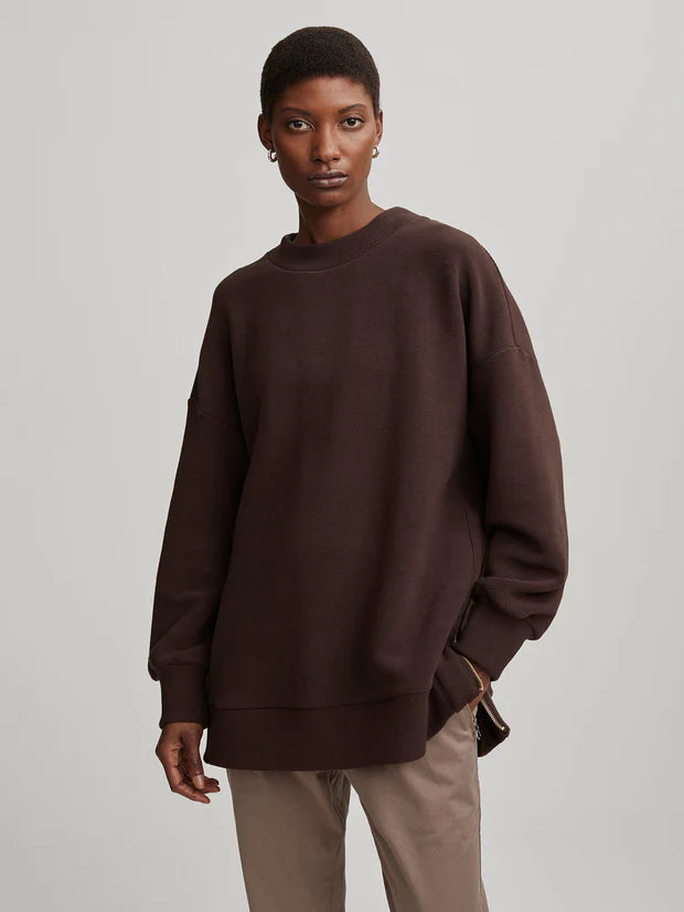 Mae Boyfriend Sweatshirt in Coffee Bean