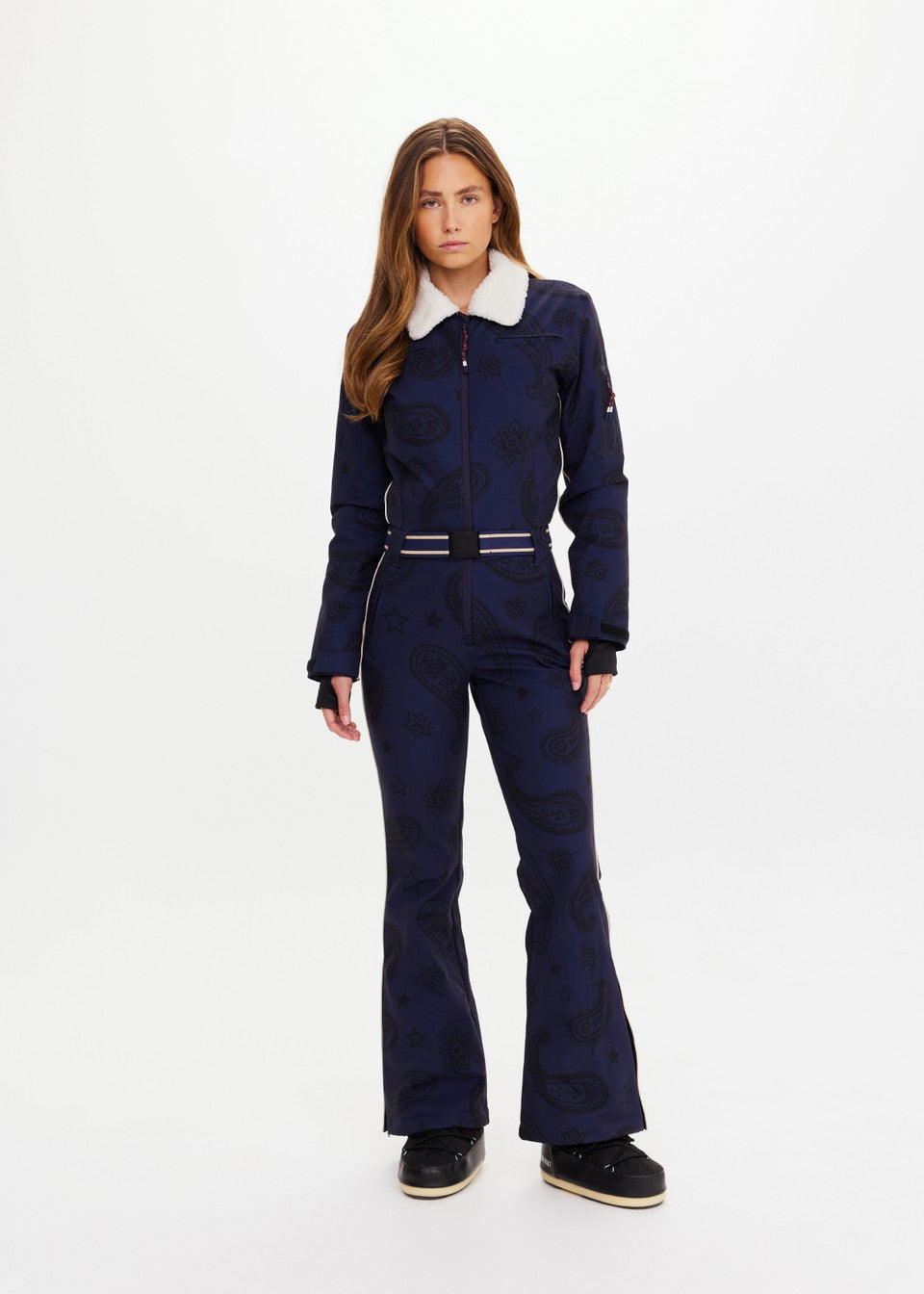 HAKUBA KIKI SKI SUIT