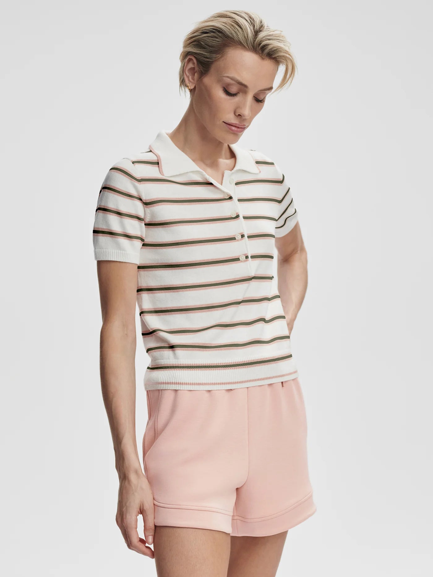 a2ef453bf135752eeaec431afcfc09a15f1aba51_VAR02779_FAUSTINE_BUTTON_NECK_POLO_WHITE_PINK_IVY_STRIPE_055.webp