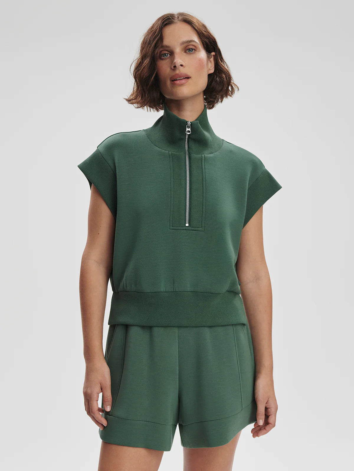 a849eba44b0d2c44126d54aa2a7fe9cee791c6a3_VAR02599_KELLY_HALF_ZIP_SWEAT_CILANTRO_053.webp