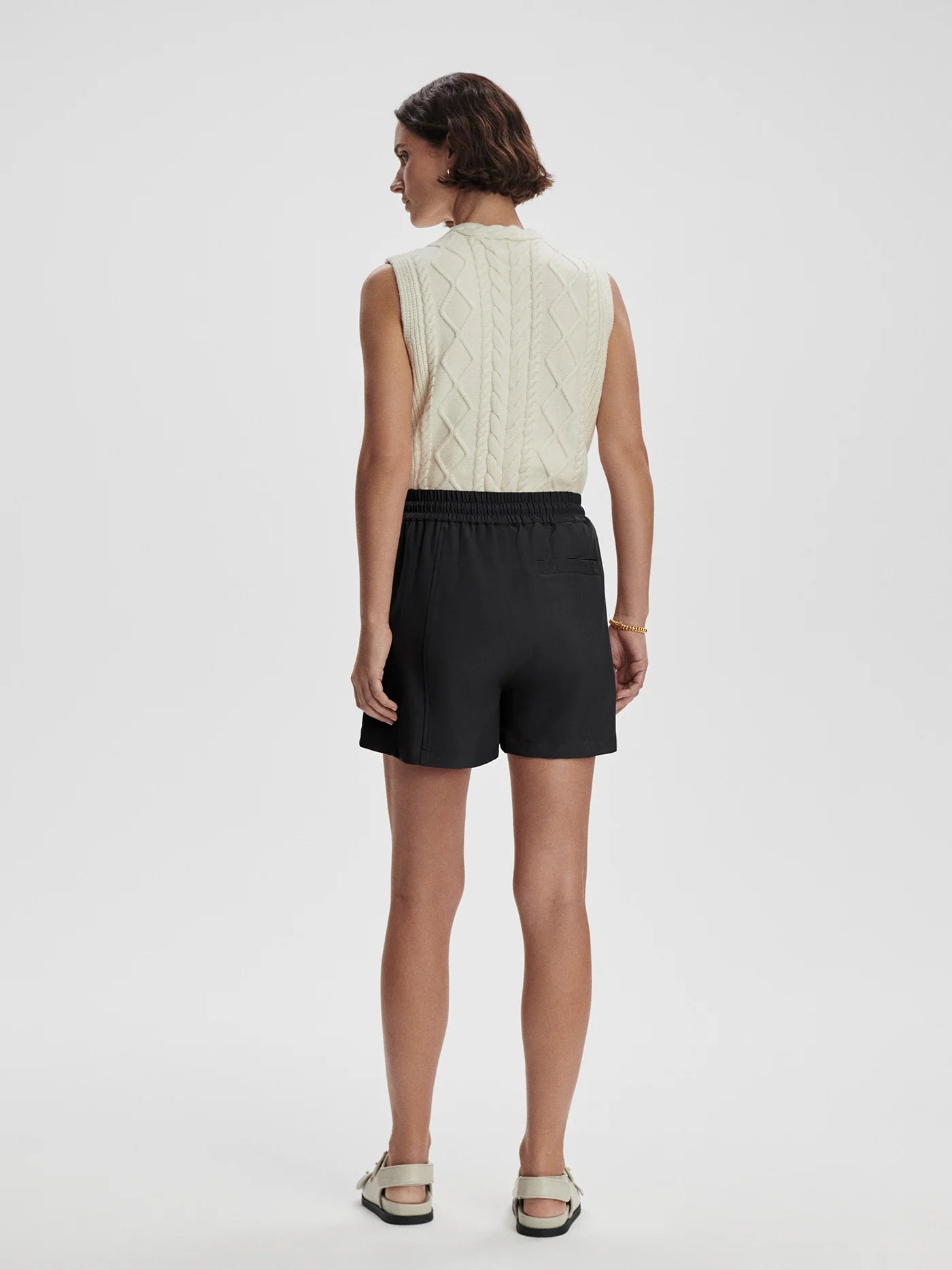 Esmond Short 3