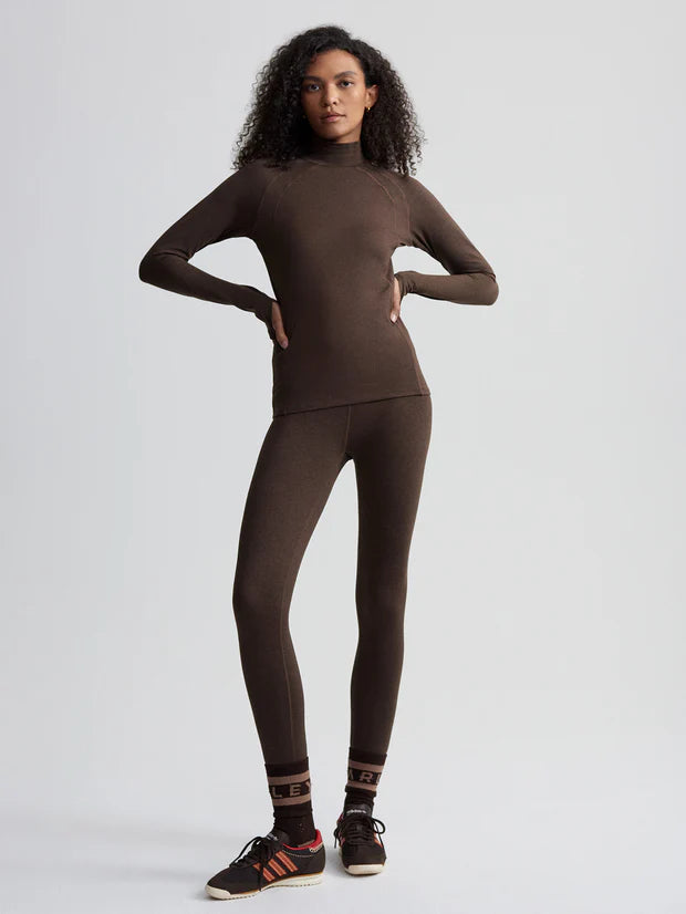 baseleg1.webp