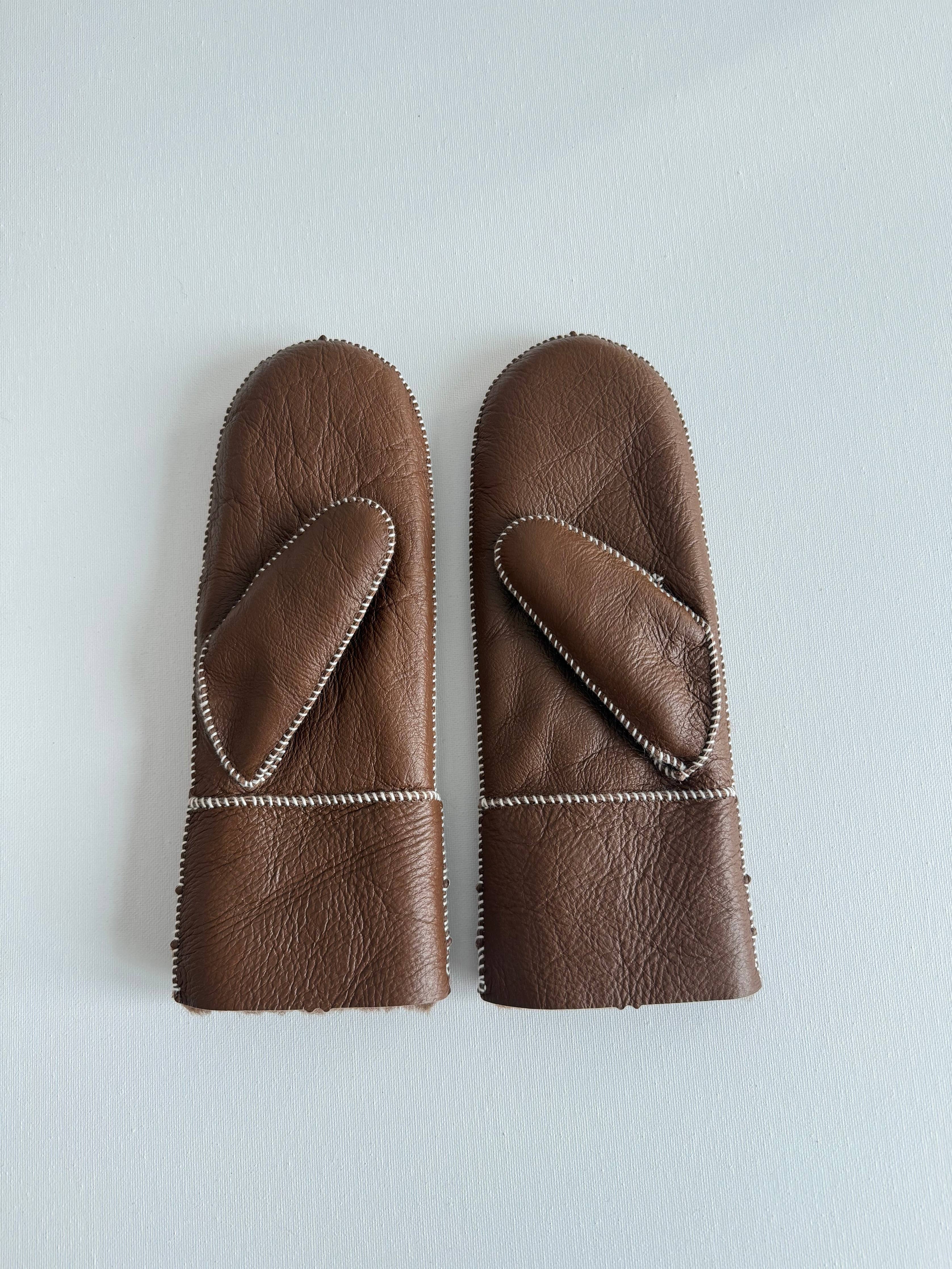 SHEARLING MITTENS