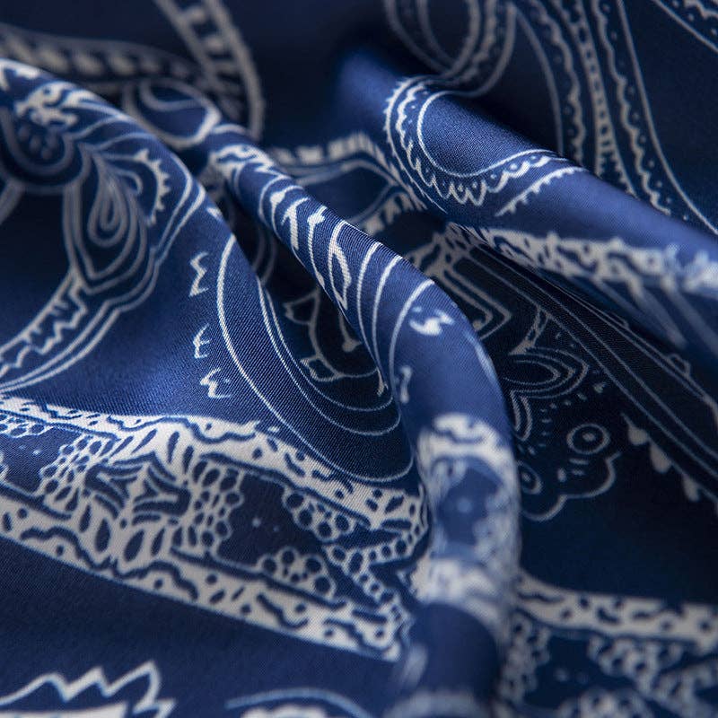 Scarvii - Paisley Square Scarf - Made of Faux Silk
