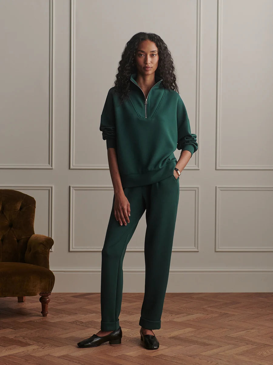 fb04c19737f81bfc0361a37599557ca902daa438_VAR01461_HAWLEY_HALF_ZIP_SWEAT_PONDEROSA_PINE_095.webp