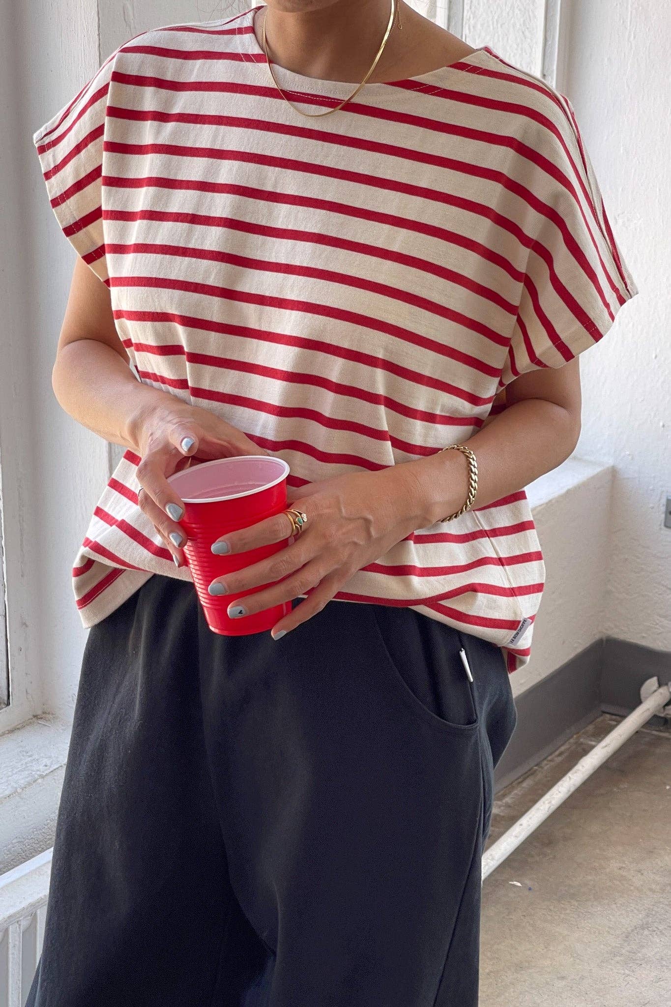 Manon Tee