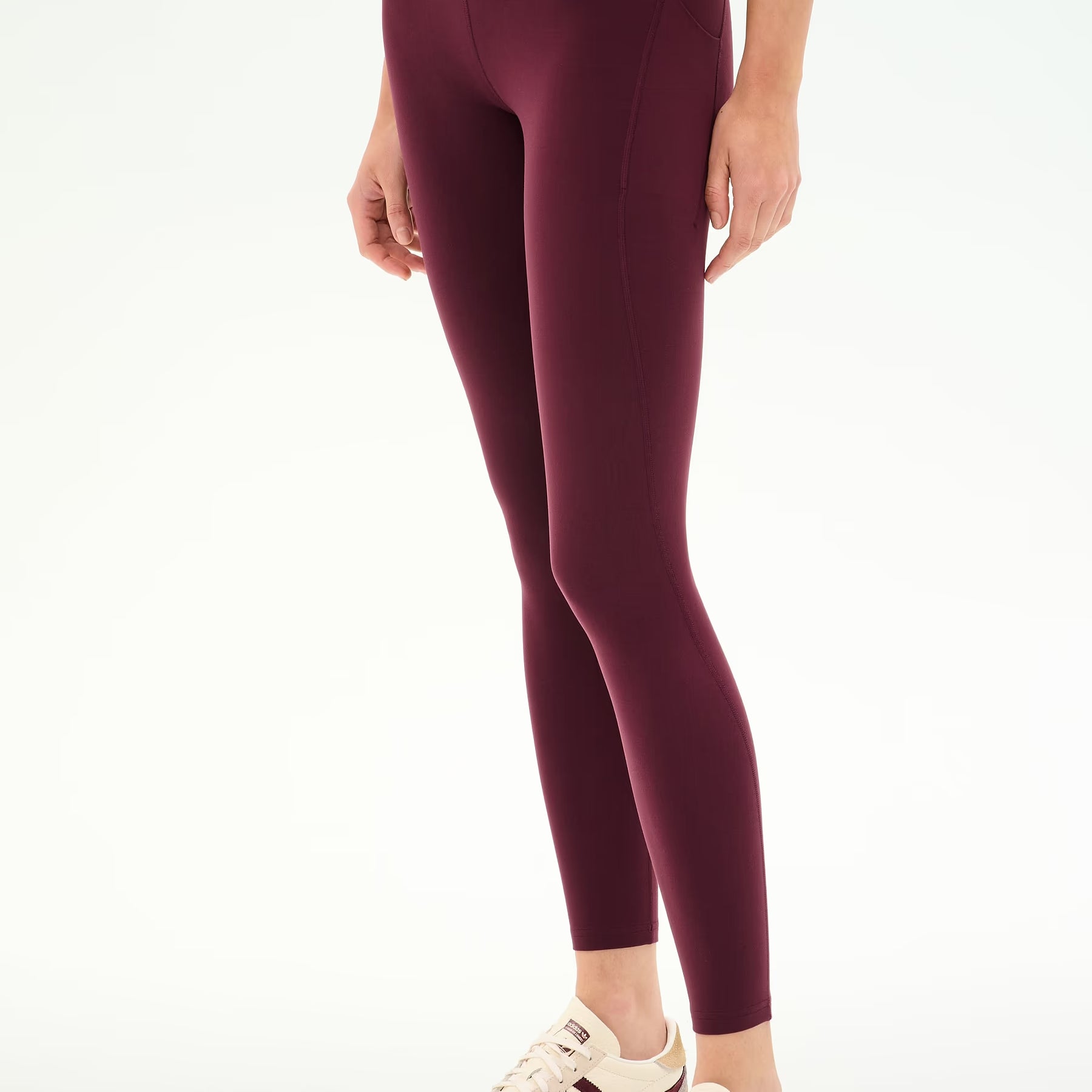 pocketleggingcherry.avif